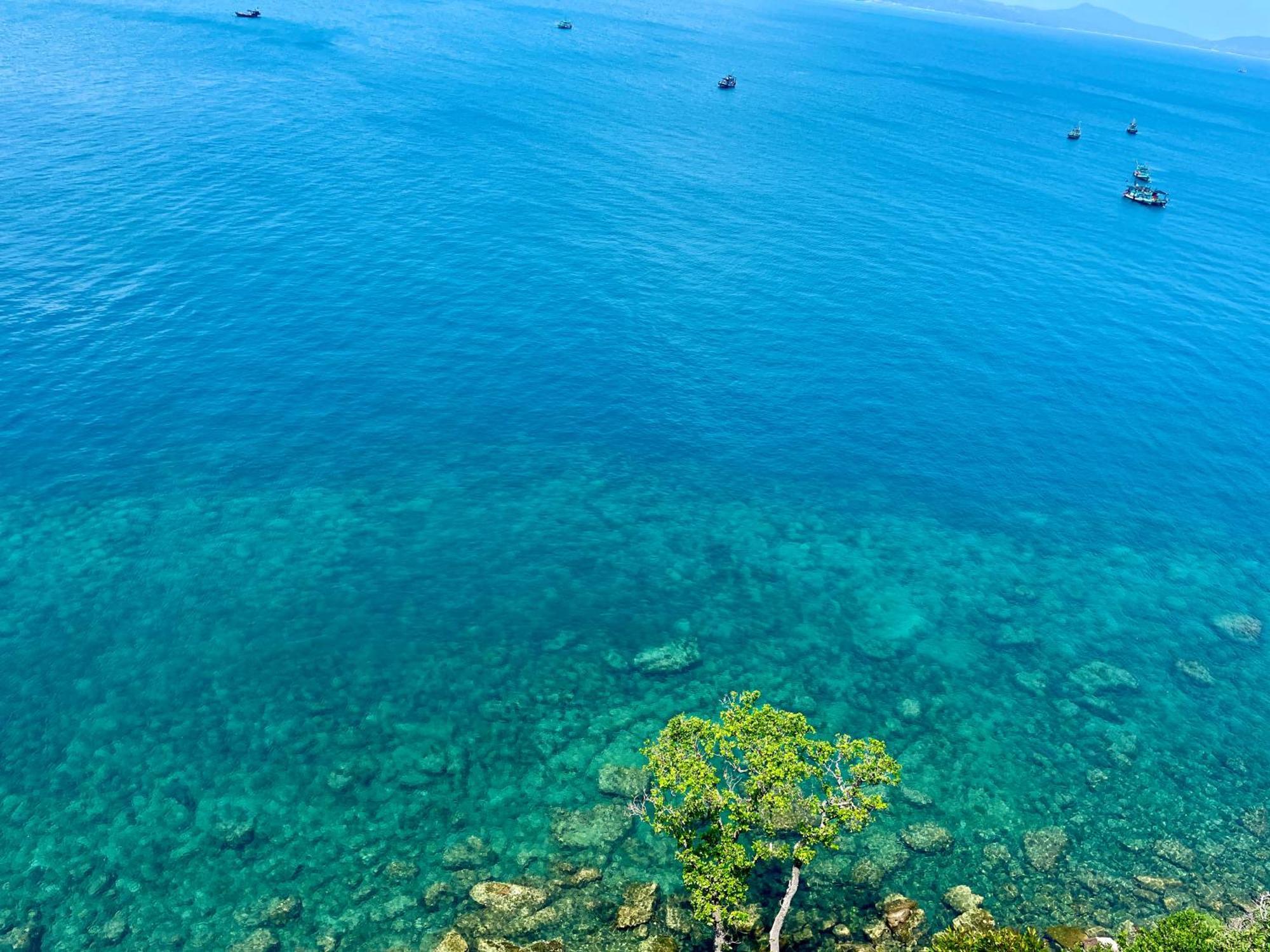 The Cliff Hostel, M'Pay Bay Koh Rong Sanloem Exterior photo