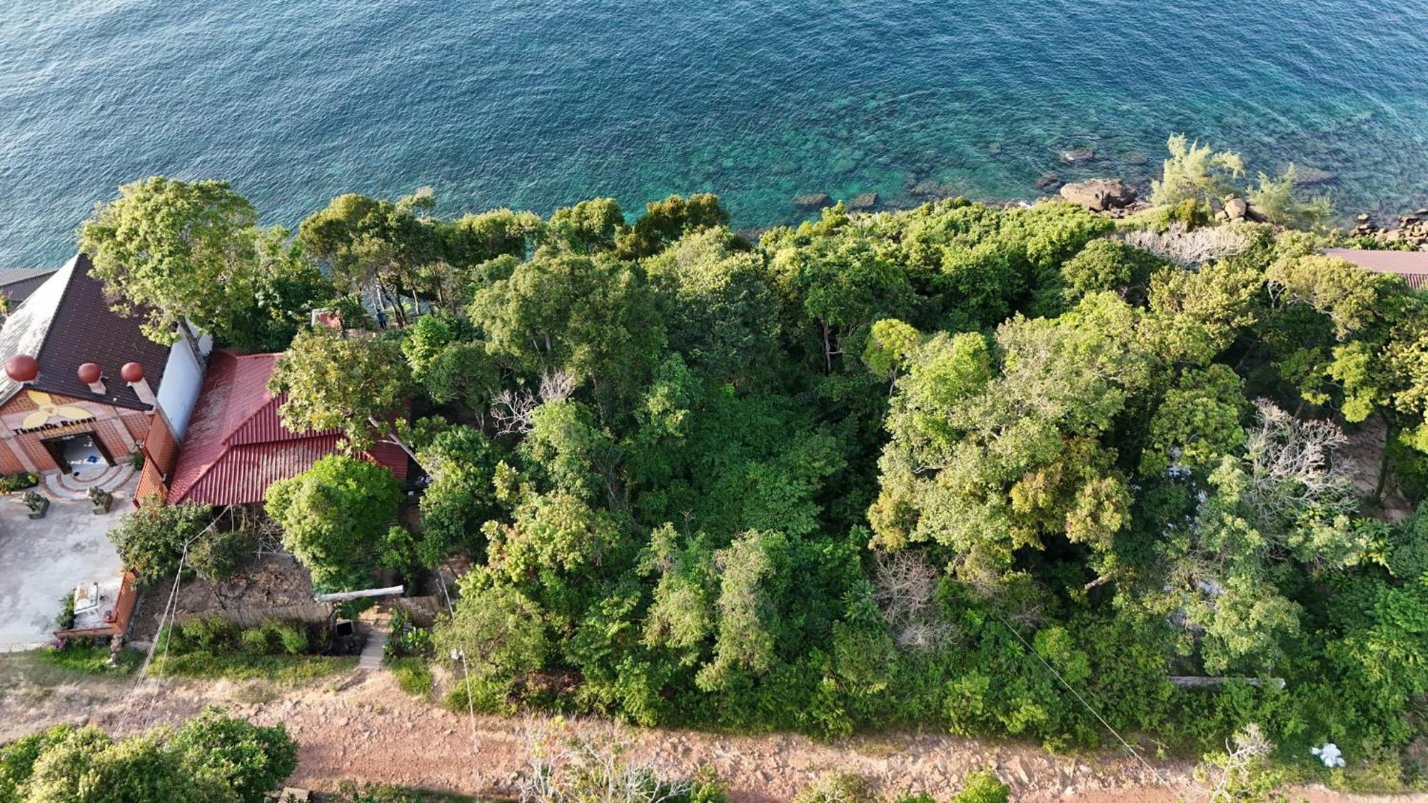 The Cliff Hostel, M'Pay Bay Koh Rong Sanloem Exterior photo